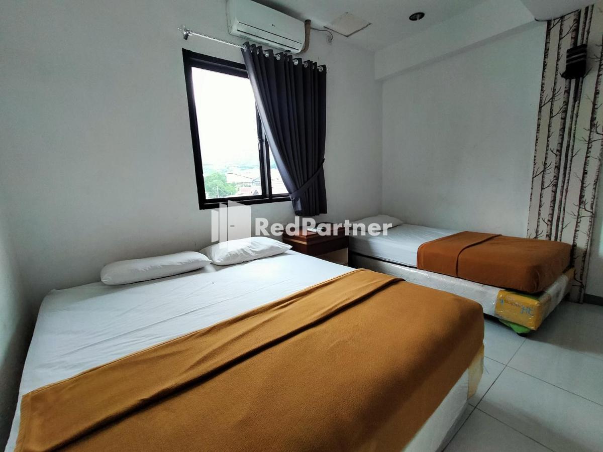 Hotel Ayu Lestari Ternate Redpartner Exterior foto