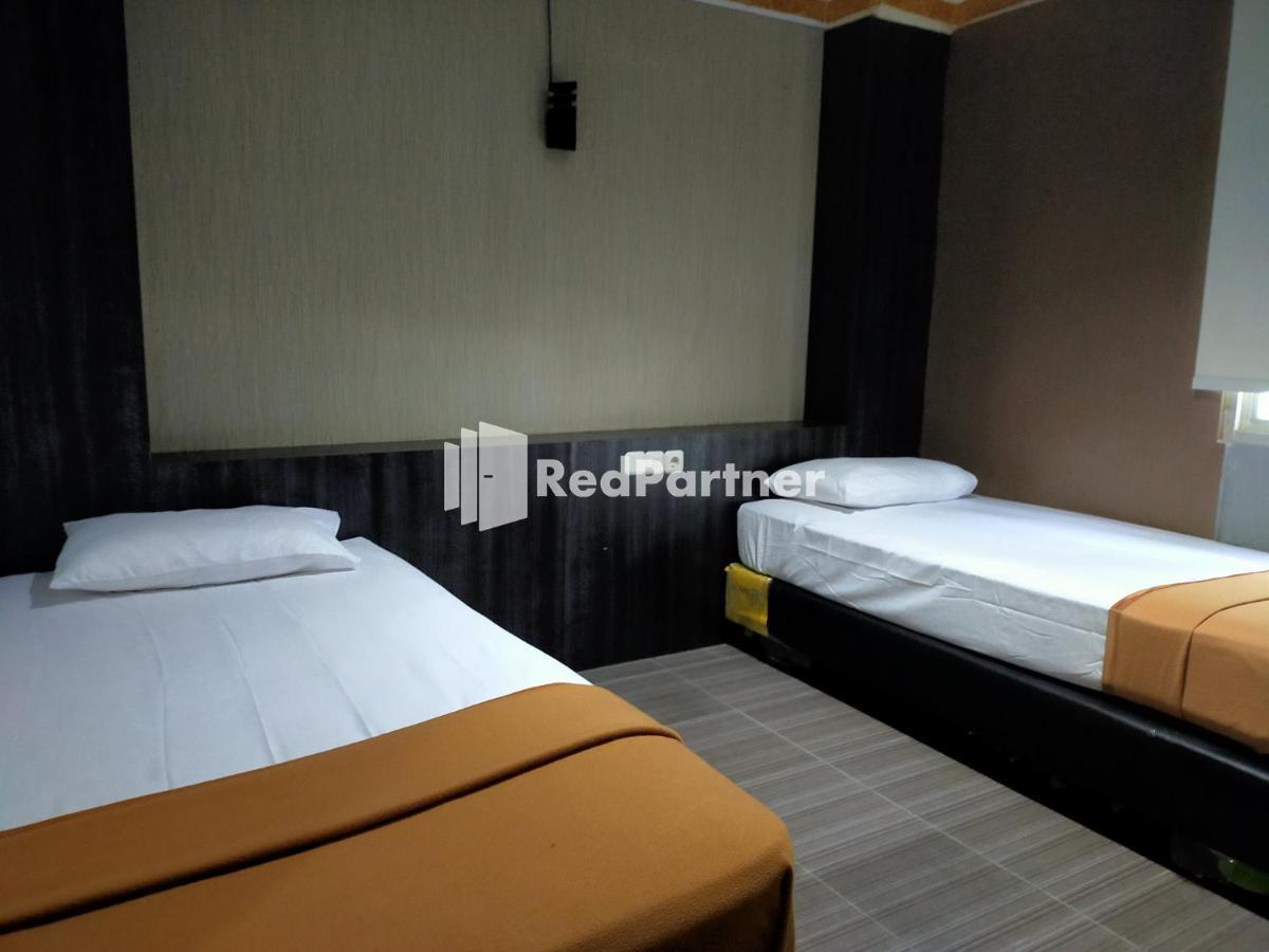 Hotel Ayu Lestari Ternate Redpartner Exterior foto