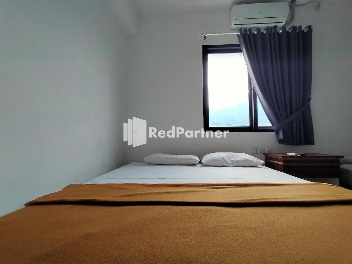 Hotel Ayu Lestari Ternate Redpartner Exterior foto