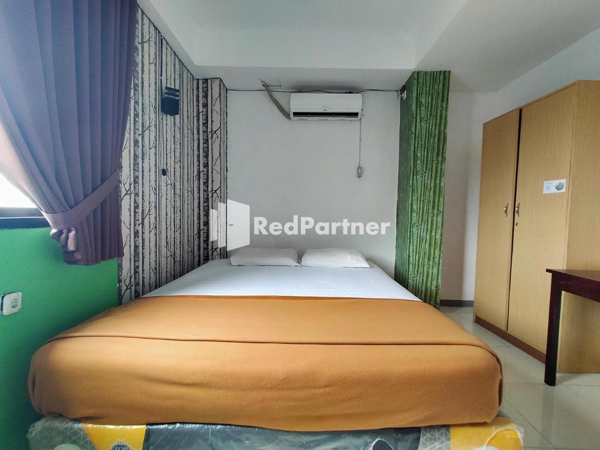 Hotel Ayu Lestari Ternate Redpartner Exterior foto