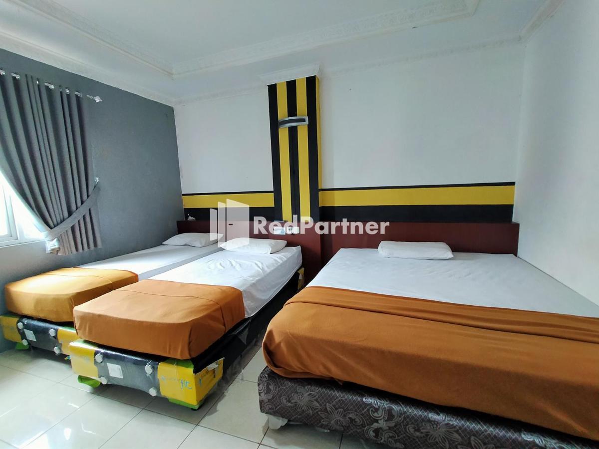 Hotel Ayu Lestari Ternate Redpartner Exterior foto