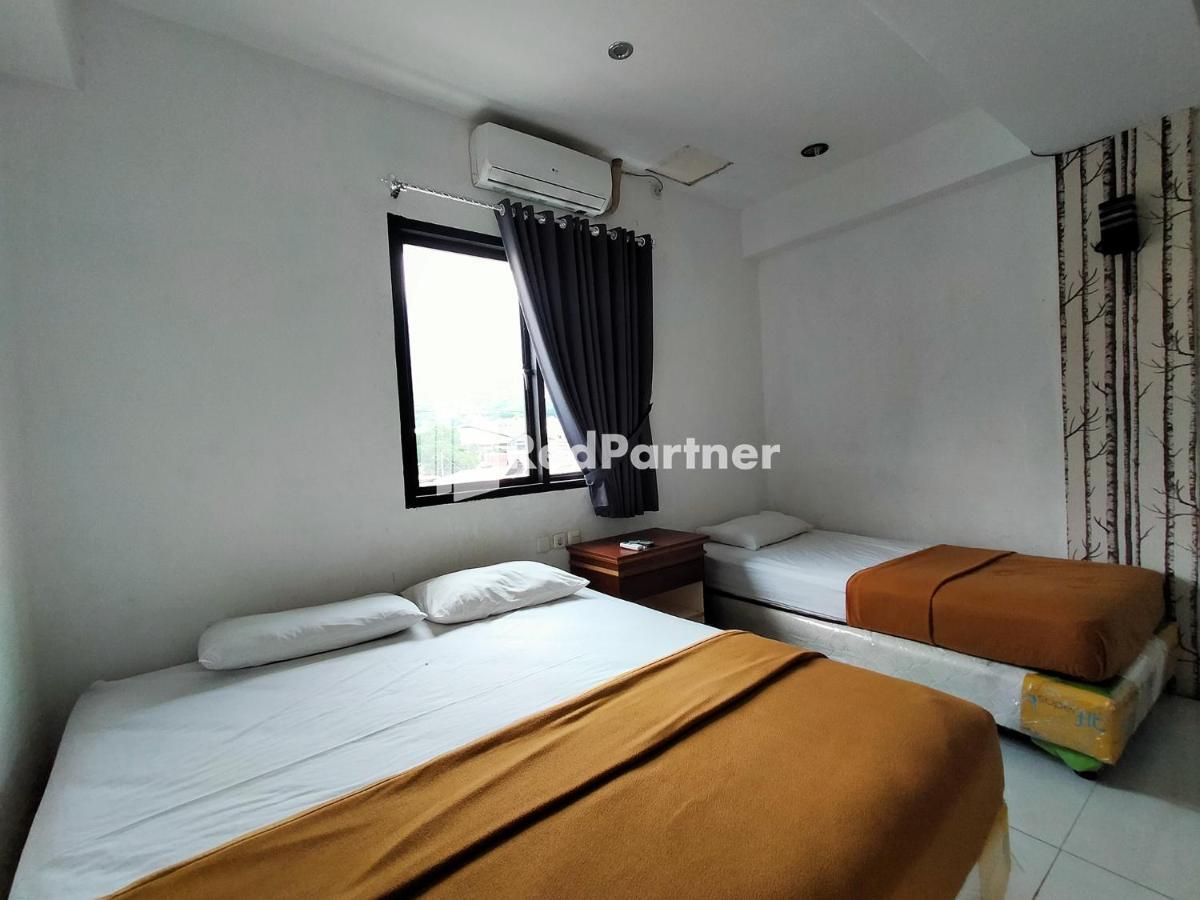 Hotel Ayu Lestari Ternate Redpartner Exterior foto